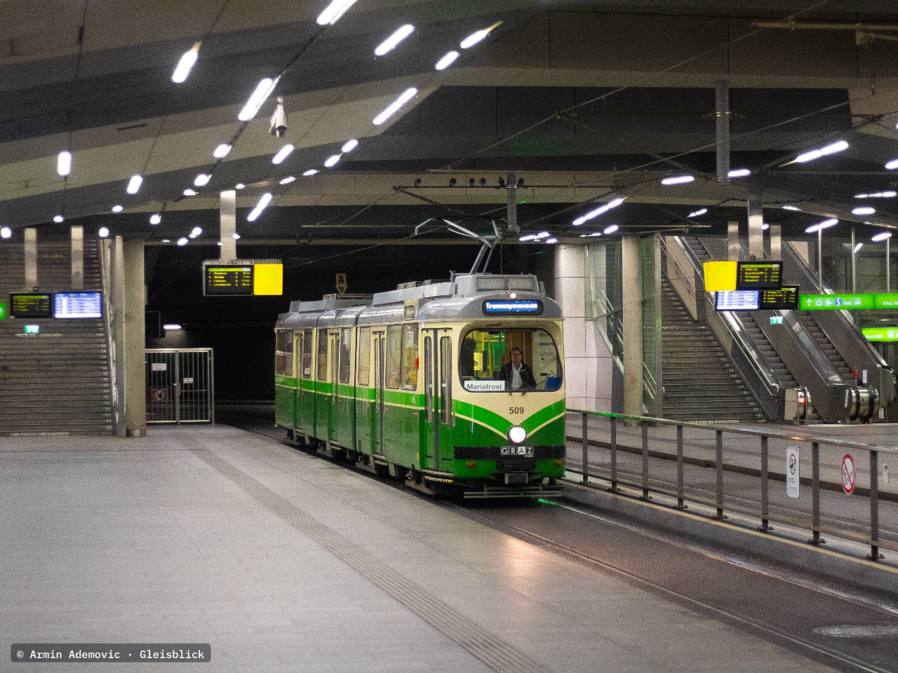 TW 509 bei Graz Hauptbahnhof