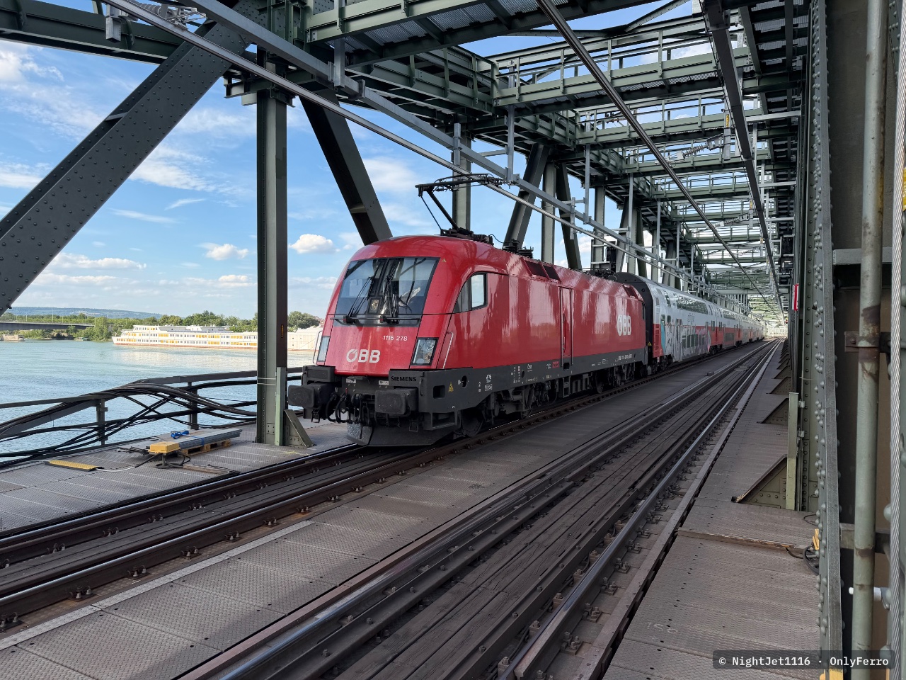1116.278 bei Handelskai