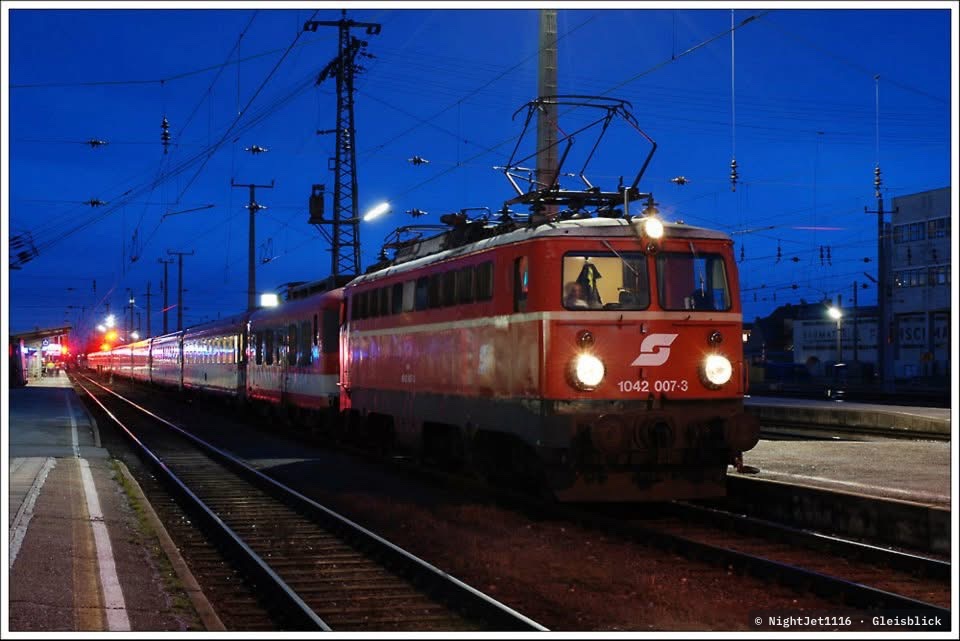 1042.007 bei Wien Hütteldorf